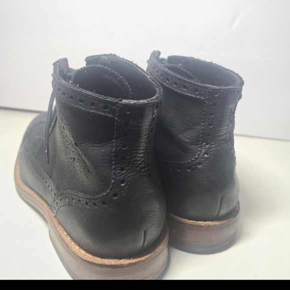 Cole haan black leather boots/shoes size 8 men - Picture 3 of 10